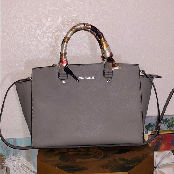 Michael Kors Handbags - Authentic Grey MK Selma